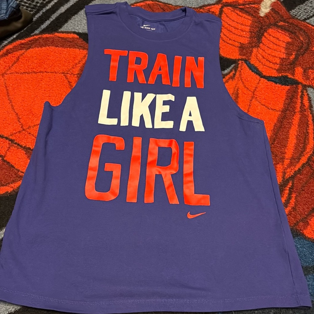 Nike tank
